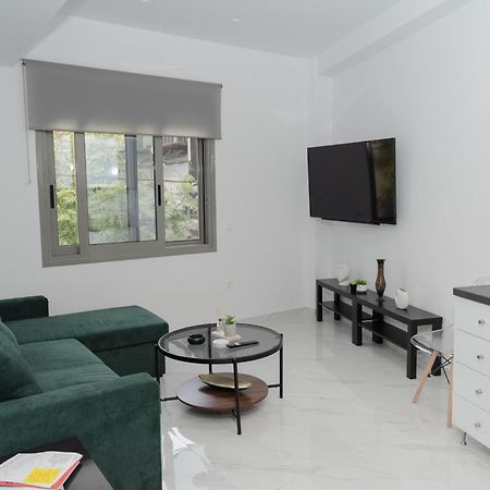 Rea Apartment Atene Esterno foto