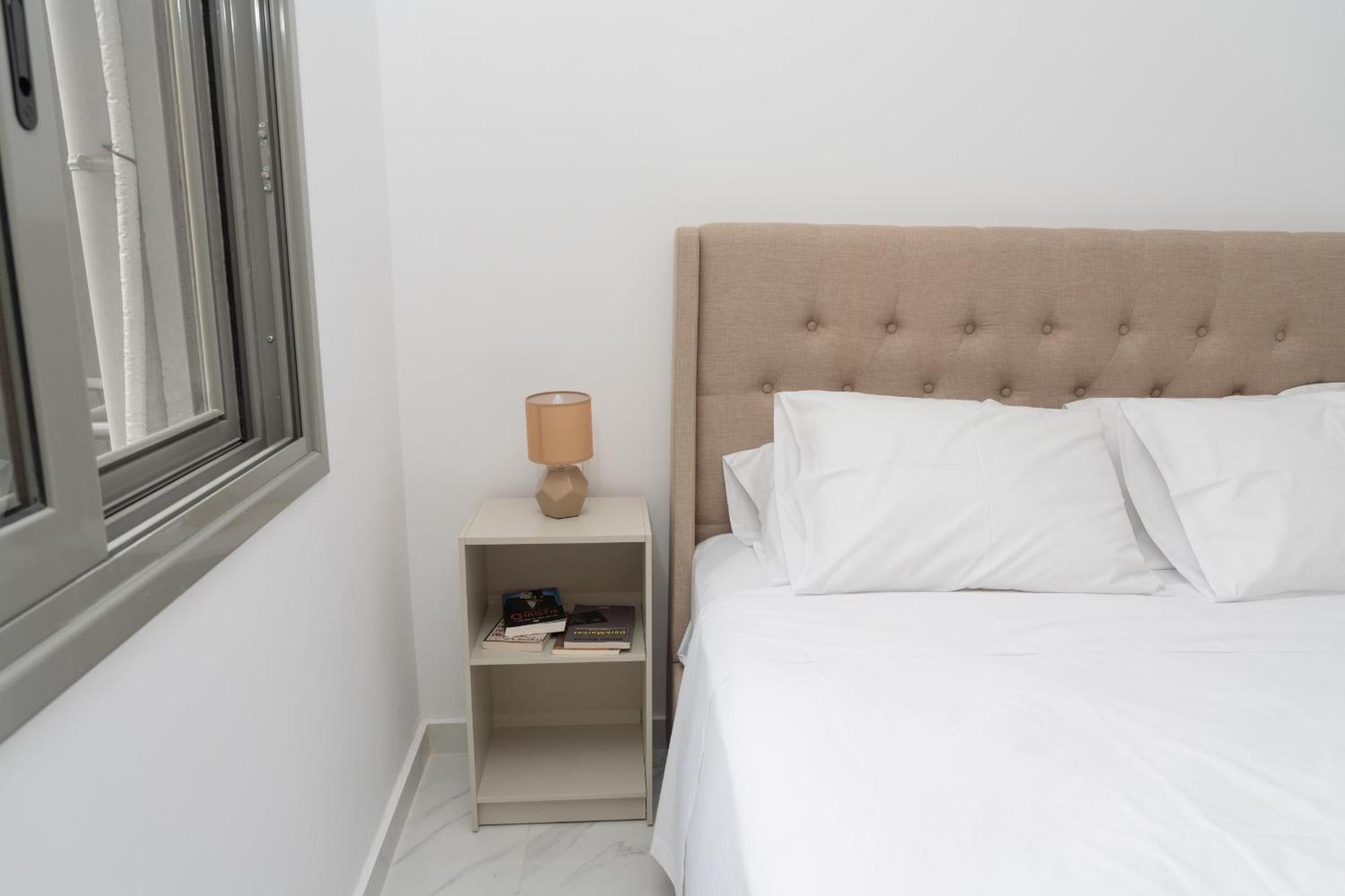 Rea Apartment Atene Esterno foto